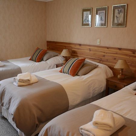 Hotel Borde Lago Puerto Varas Bagian luar foto
